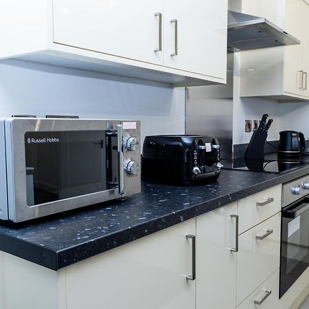 Spacious Ground Floor Apt Near Old Trafford Stadium Manchester Exteriér fotografie